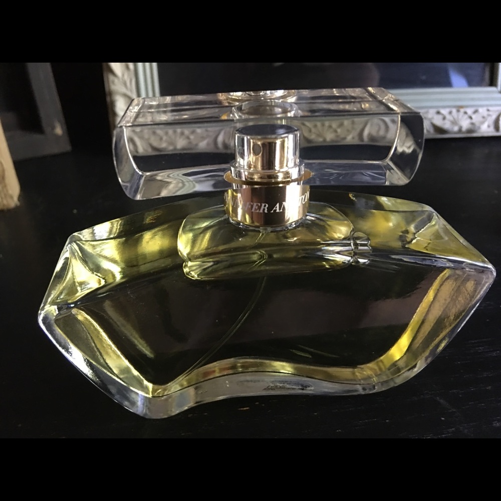 Jennifer Aniston Perfume 2.9 oz Yellow.